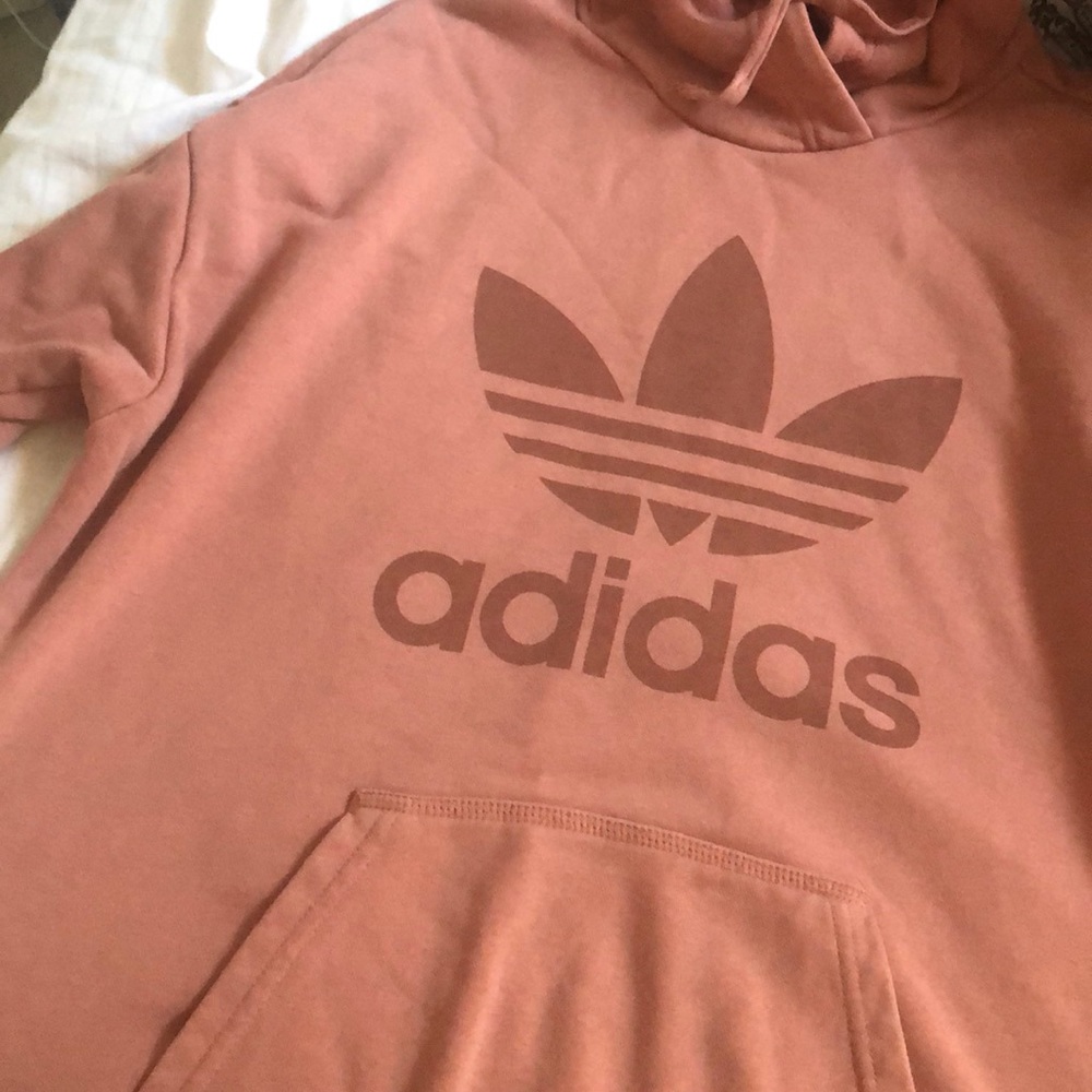 ADIDAS HOODIE🌸